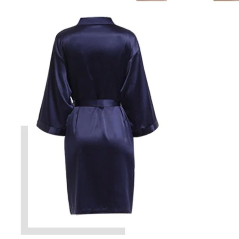 Matte Satin Silky Robe - Picture 2 of 4